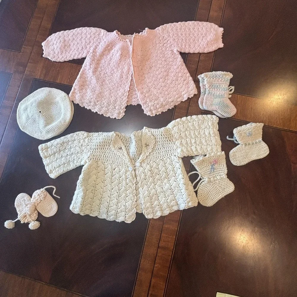 Vintage Crochet Baby Set Lot – Pink & Cream Cardigans, Booties, Bonnet, Mittens